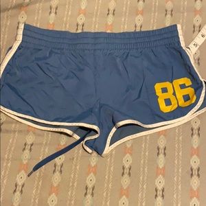 FREE PINK vintage shorts W/any purchase 🖤❤️